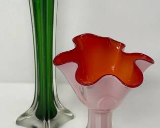 88 GreenMuranoVasewithCallaLilyMuranoStyleVase