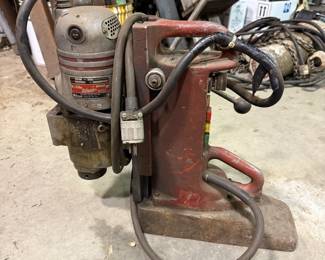 milwaukee electromagnetic drill press