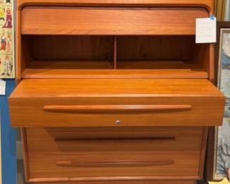 Bernh, Pedersen & Son Secretary Desk with mirrored make-up drawer. Teak. Made in Denmark