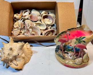 Vintage flamingo lamp and shells - Make sure you go to our HiBid page to see all the items and more pictures.