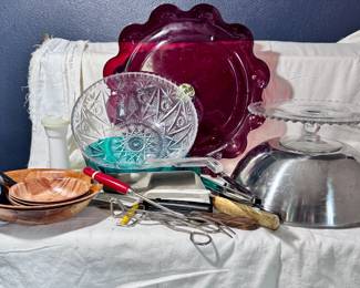 Vintage Serving Ware - Make sure you go to our HiBid page to see all the items and more pictures.