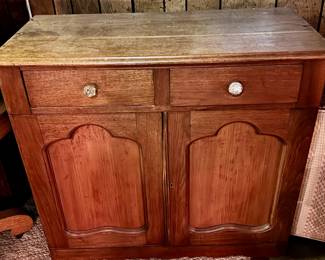 Vintage hutch (top is next picture) - Make sure you go to our HiBid page to see all the items and more pictures.