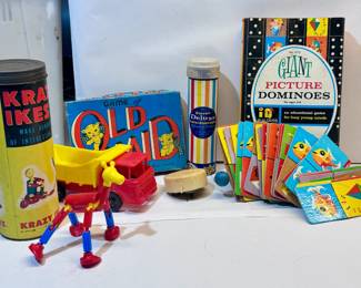 More vintage toys! Make sure you go to our HiBid page to see all the items.