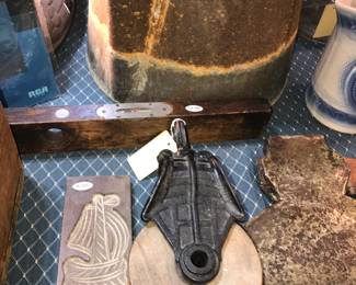 Items Located In The Family Room