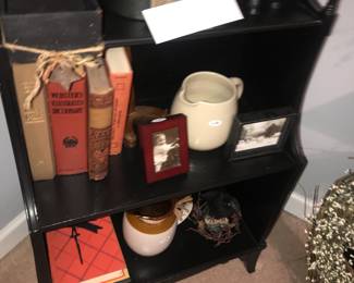 Items Located In The 2nd Bedroom