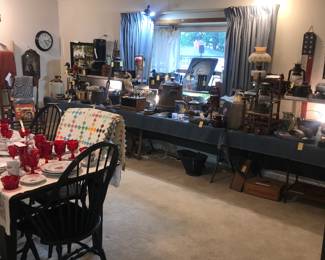 Items Located In The Family Room