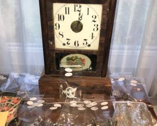 Items Located In The 2nd Bedroom