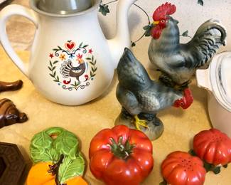 Kitschy kitchen items
