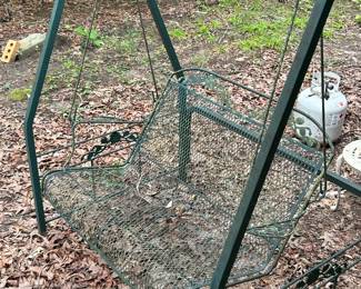 Outdoor Iron Garden Swing