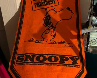 1968 "Snoopy For President" Peanuts Felt Banner Pennant Flag