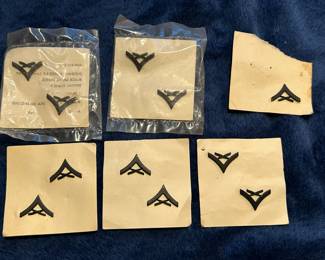 US Marine Corps Corporal Rank Insignia Pins (Lance Mosquito Wings / Chevrons)