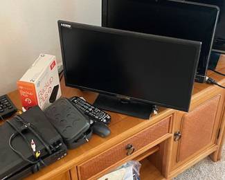TV, monitor, desktop and DVD players
