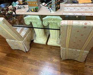 GLASS/PEDESTAL FINING TABLE AND 4 UPHOLSTERED CHAIRS