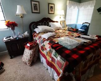 queen bed and mattress