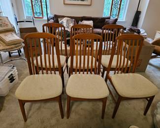 Benny Linden Teak Dining Chair Front