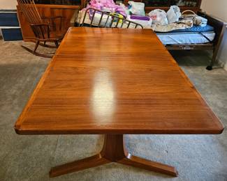 Expandable Gudme Mobelfabrik Gudme Teak Dining Table Front