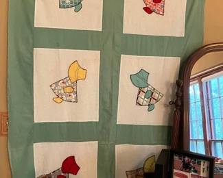 Sunbonnet Sue quilt top, 1940's fabric
