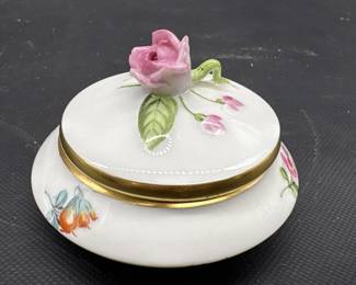 Herend Porcelain Trinket Box Handpainted w/ 3D