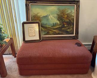 storage ottoman