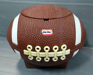 Little Tikes Wagon and Football Storage Container with Balls