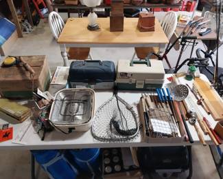fishing, ice fishing, electric grill, table and chairs, Daisy bb