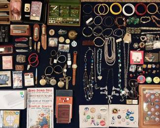 collectibles, jewelry, political pins