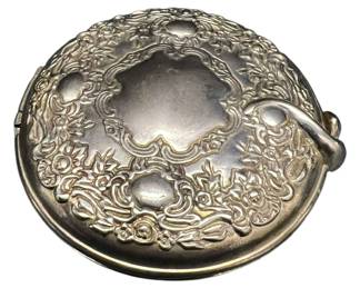 BEAUTIFUL VINTAGE COMPACT