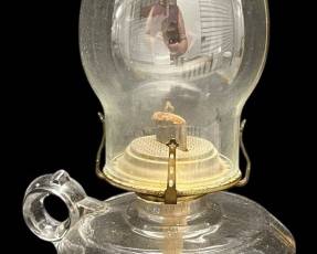 ANTIQUE FINGER OIL LAMP