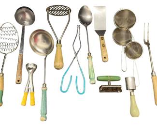 VINTAGE KITCHEN UTENSILS