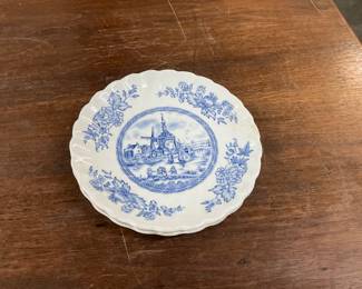 Johnson Brothers "Tulip Time" England Plate