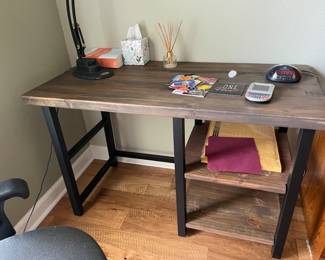 desk, small