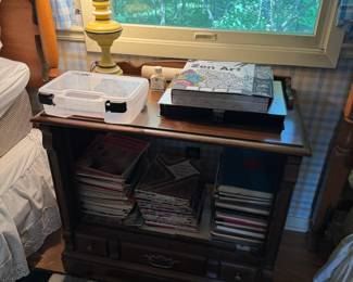 Vintage tv turned shelf 