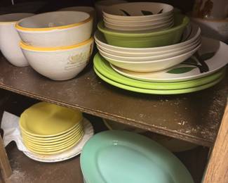 Vintage dishes