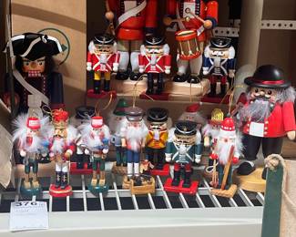 Nutcracker Figurine Lot - Vintage Christmas Decor