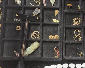 Assorted Gold jewelry