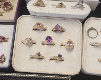 Assorted Gold rings