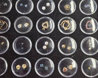 Assorted Gold jewelry