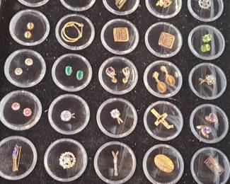 Assorted Gold jewelry