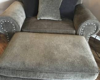 CHAIR AND A HALF WITH NAIL HEAD ACCENTS . MATCHING OTTOMAN