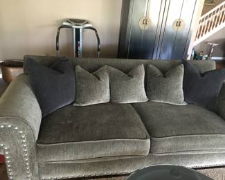 GORGEOUS SOFA WITH NAIL HEAD ACCENTS