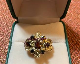 SOME OF THE 18KT & 14KT JEWELRY COLLECTION 