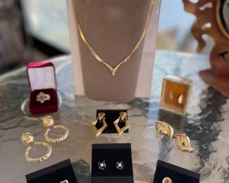 SOME OF THE 18KT & 14KT JEWELRY COLLECTION 