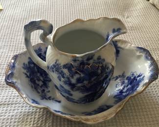 ANTIQUE BLUE AND WHITE WTH GOLD EDGE ENGLISH PITCHER AND BOWL