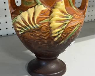 Roseville Pottery Freesia Trophy Vase 196-8
