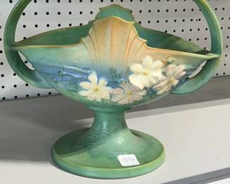 Roseville Pottery Cosmos Basket 358-12