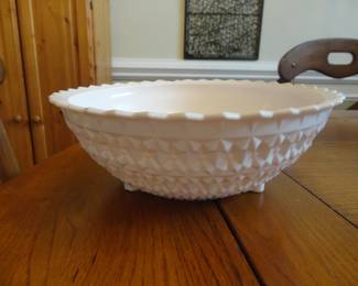 Jeannette Shell Footed Bowl