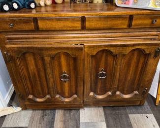 Vintage sewing table with thread storage