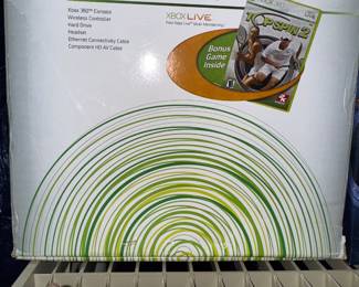 XBox 360 in box