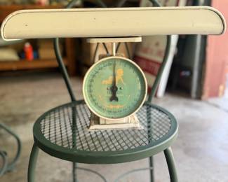 Baby scale