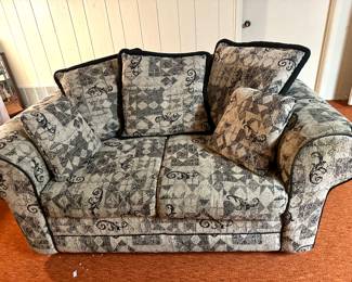 Love seat